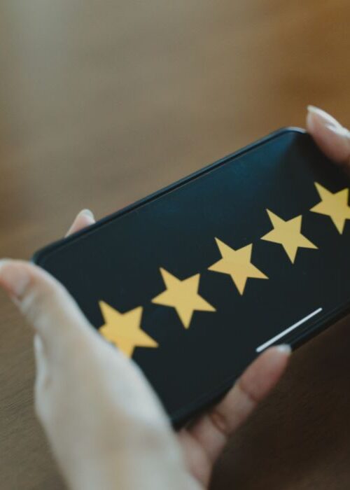 The Role of Online Reviews in Local SEO for Moving Companies Image